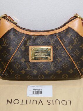 Authentic Louis Vuitton THAMES PM MONOGRAM shoulder bag vintage Barely Used Con